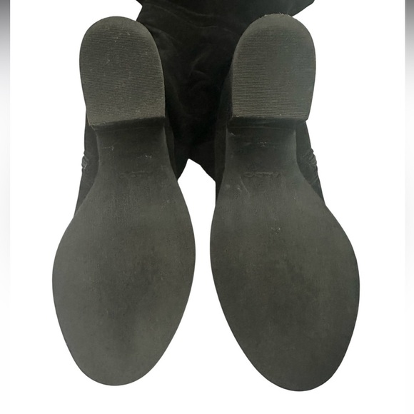 Aldo Over the Knee Velvet‎ Suede Textured Boots, Black, Size 8.5 - Picture 8 of 11